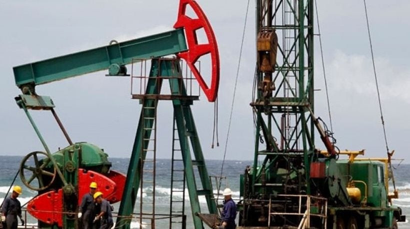 ΗΠΑ: Περίπου 13,5% της παραγωγής πετρελαίου από τον Κόλπο εκτός λειτουργίας εξαιτίας του «Χάρβεϊ»